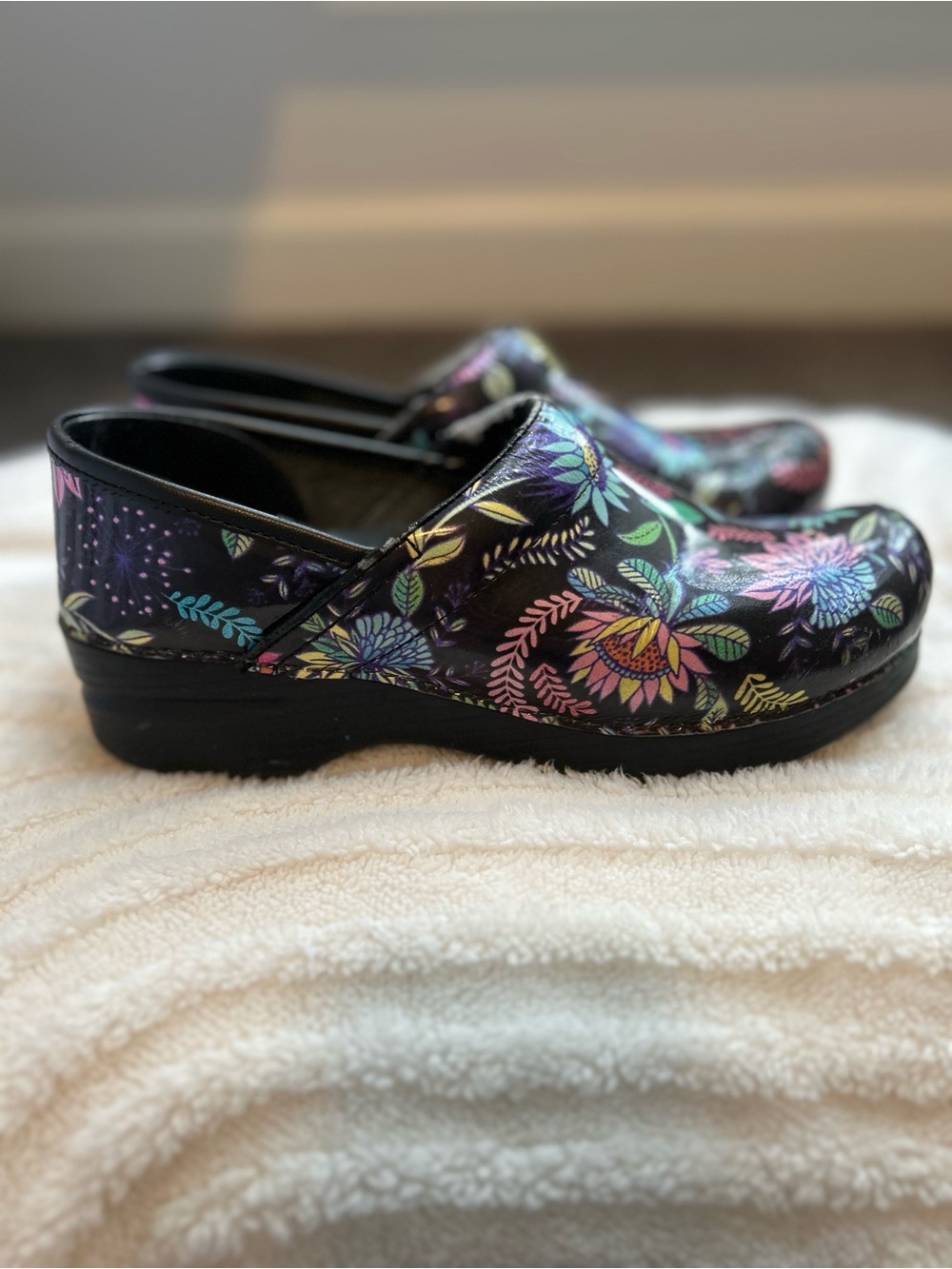 dansko floral clogs